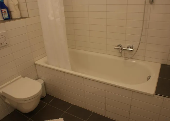 Raja Jooseppi برلين