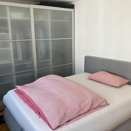 Daire Raja Jooseppi Berlin