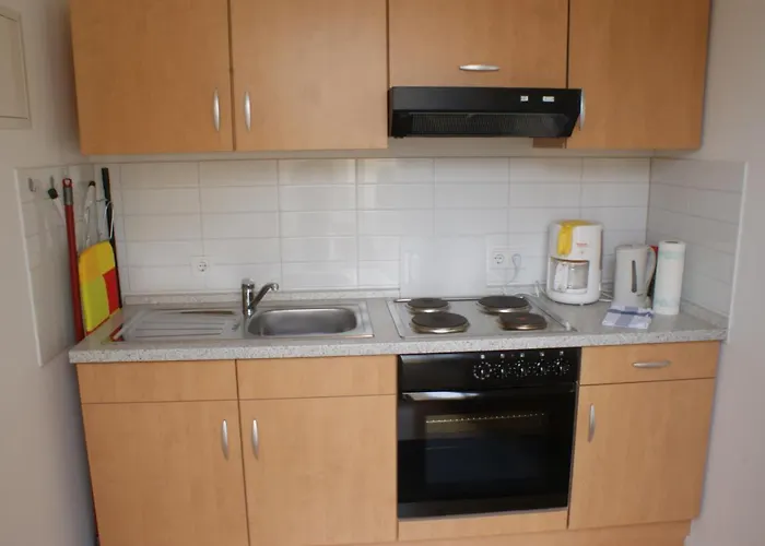 Raja Jooseppi برلين